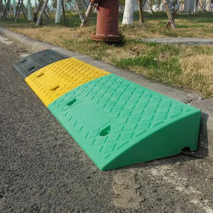 Driveway Curb Ramps Pressure Resistant PVC Curb Ramp With Grain Curb Ramp Fit Motorhome Truck Shed Ramps Pets & Wheelchair