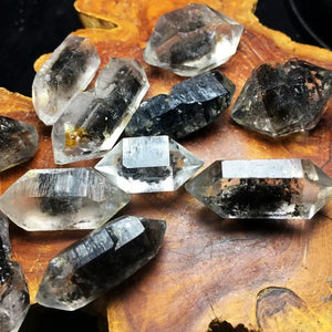 Natural Herkimer Diamond Black Crystal Mineral Energy Raw Stone Reiki Healing Gemstones Power Home Ornament Guardian Stone 1-10g