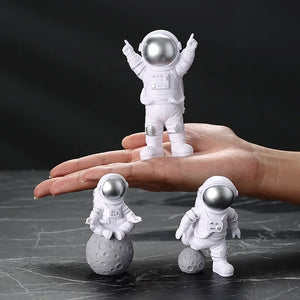 1set Astronaut Figure Statue Figurine Spaceman Sculpture Educational Toy Desktop Home Decoration Astronaut Model For Kids Gift