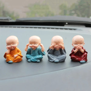 4Pcs Resin Crafts Gift Lovely Little Monk Sculptures Cute Monks Buddha Statues Creative Buddha Dolls Table Car Decoration