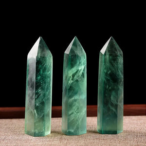 Natural Green Fluorite Point Crystal Healing Stone Natural Green Quartz Room Decor Reiki Polished Obelisk Carved Crafts 40-80mm