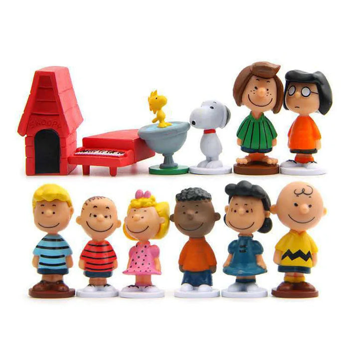 12PCS Japan Cartoon Peanuts Snoopy Charlie Sally Woodstock Mini Figure Model Toys Miniature Cake People Collection Props